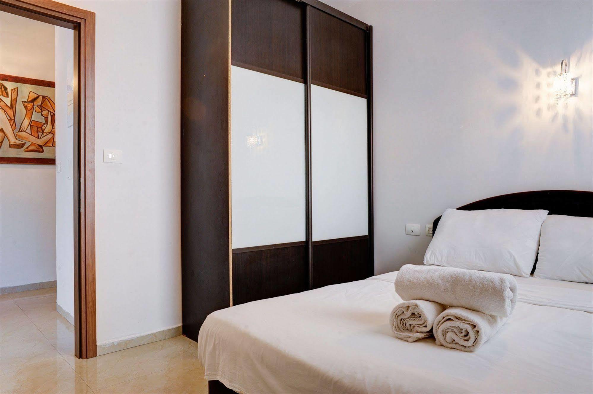 ลิเบอร์ อพาร์ตโฮเท็ล Apartment เทลอาวีฟ ภายนอก รูปภาพ
